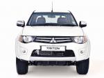 Mitsubishi Triton Double Cab 2013 года (ZA)